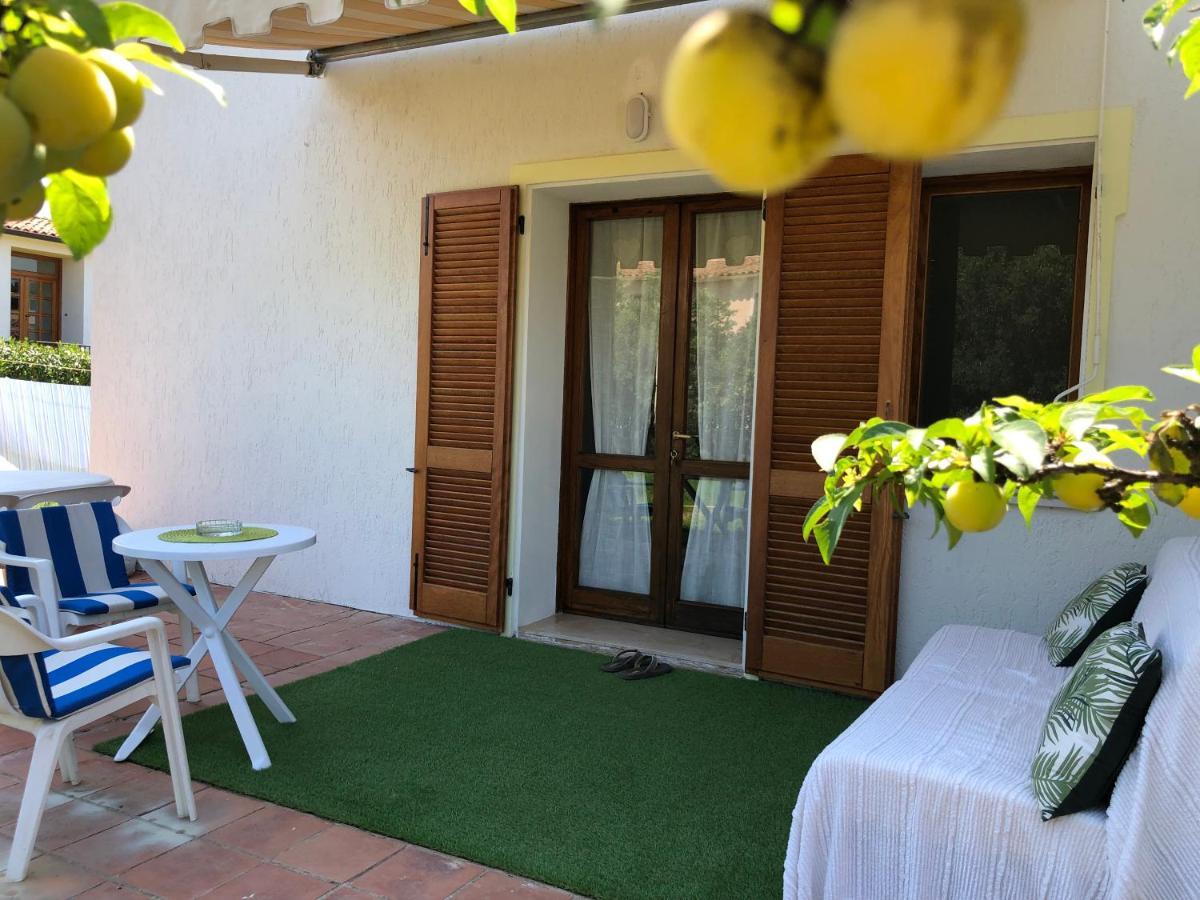 Private Apartment With Garden Cannigione Esterno foto