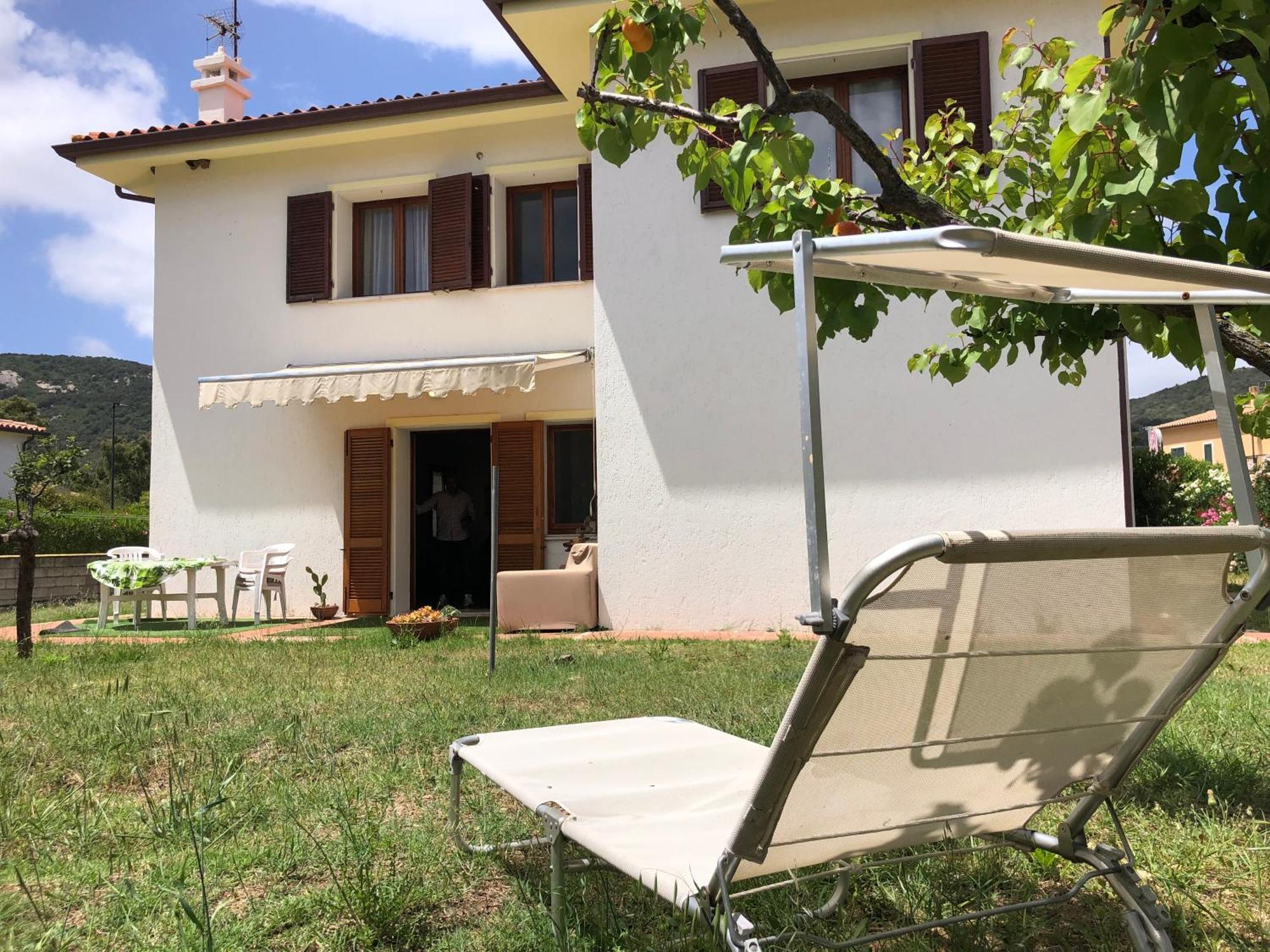 Private Apartment With Garden Cannigione Esterno foto